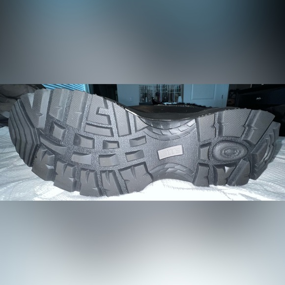 5.11 A.T.A.C® 2.0 8" SIDE ZIP BOOT. NWOT or box. Women’s size 9. - Picture 13 of 16